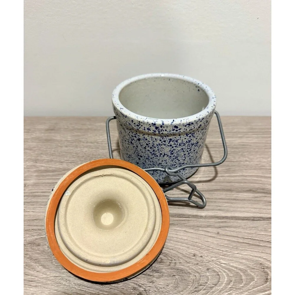 Unbranded vintage blue
